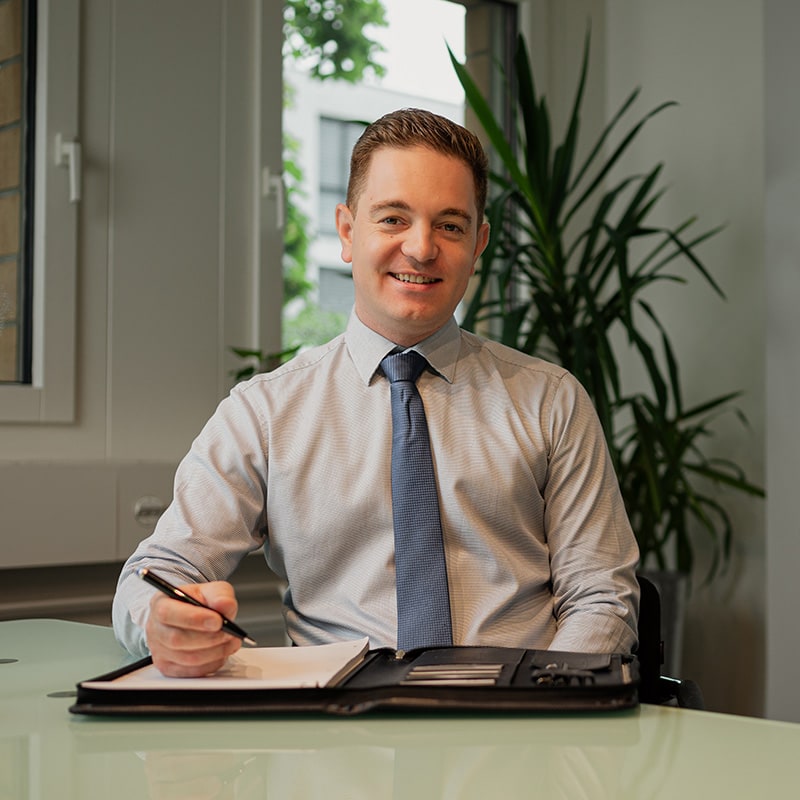 Christian Varga präsentiert innovative Finanzierungslösungen für energetische Sanierungen historischer Schweizer Gebäude