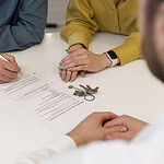 Immobilienverkauf nach Scheidung: Tipps von Swiss Immo Trust, was es zu beachten gilt